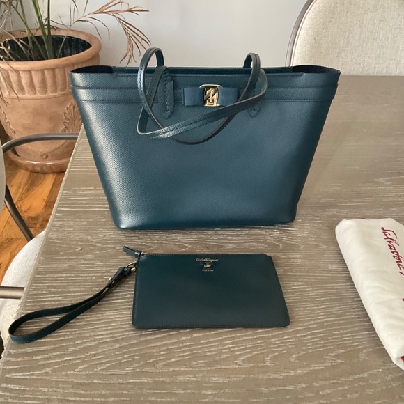 Salvatore Ferragamo Vara Women's Leather Tote and Pouch , Bluish Green - Picture 3 of 6